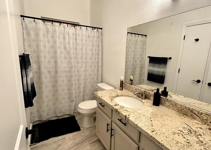 Entire Near Stadium Holiday home *